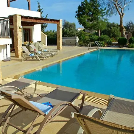 Aphrodite Hills Superior Villas Superior 0342 Air Conditioning 4 Bedrooms Villa
