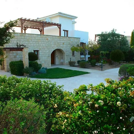 Aphrodite Hills Superior Villas Superior 0342 Air Conditioning 4 Bedrooms Villa